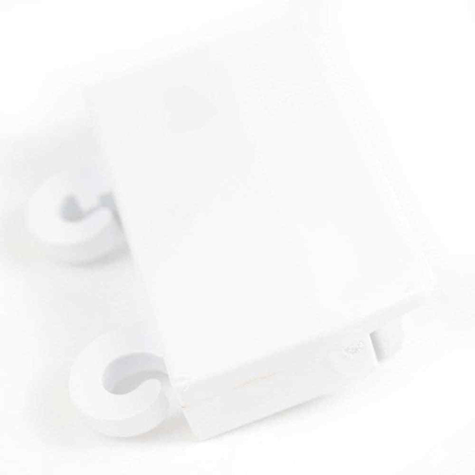Dak  Refrigerator Door Support USA6898596